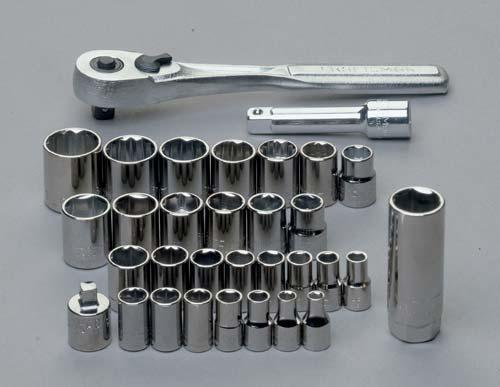 Wrench Ratcheting Socket Wrench: There are two parts to this type of wrench. One is the socket part.