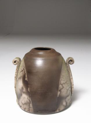 vases (naked raku black/white, Lantz terracotta and all black carbon trap), 2 Lantz finials. Total size-40x38cm (15.75x15in).