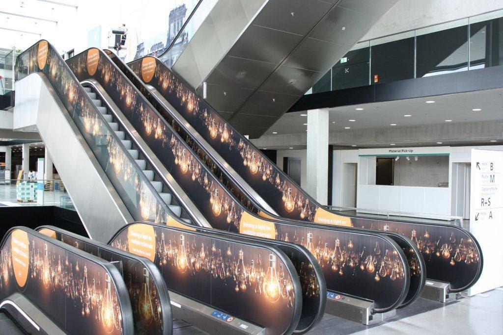 Escalator Clings Step up your marketing at NetApp Insight and have your brand visible for all attendees heading up to their