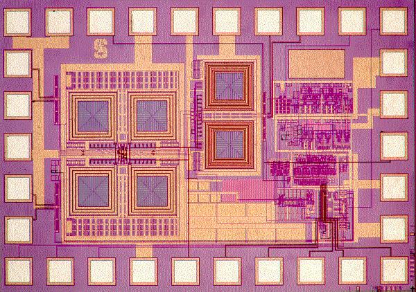 SYNTHESIZER CHIP MICROGRAPH 0.