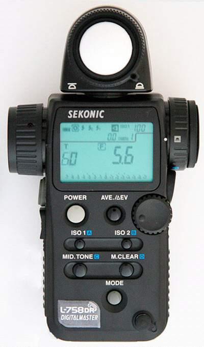 USING A LIGHT METER REFLECTED LIGHT A handheld meter reads the light in one degree, i.e.,.05% of the composition.