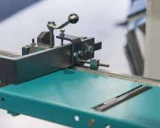 Transporting and measuring Manual and NC-controlled length measuring device with roller conveyor The highly developed KALTENBACH modular system offers the opportunity to adjust the machine to the