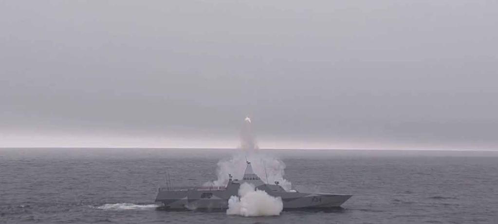22 ANTI-SHIP MISSILE REQUIREMENTS Survive heavy electronic warfare Ability to destroy well defended targets armed