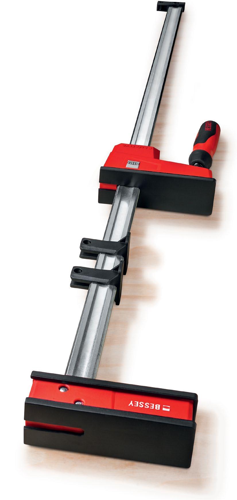 The REVOlution of the K Body REVO KRE High Performance Parallel Clamps Designed to clamp at 90 degrees to the rail. Ergonomic two component handle with steel socket.