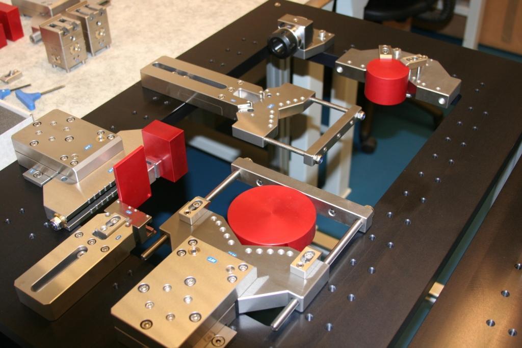 PSE WEDM CLAMPING SYSTEM for Wire Eroding Machines DEMO table with examples of use from practice Every component is hardened and rustproof Maximum tolerance at 100 mm 0,001 mm Sets for other types of