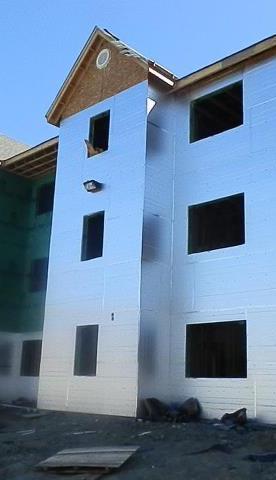 Typical Polyiso Applications Often used as exterior continuous insulation (ci) on buildings to comply with energy codes or for improved performance.
