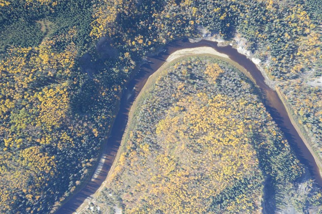 Mackay River, Alberta Slope failures and slumps into river 36 MP