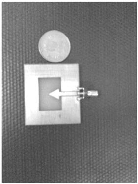 New Design of CPW-Fed Rectangular Slot Antenna for Ultra Wideband Applications 71 Figure 4: Photograph of the Antenna Figure 6: Measured and Simulated Return Loss Curves of the Proposed Antenna From