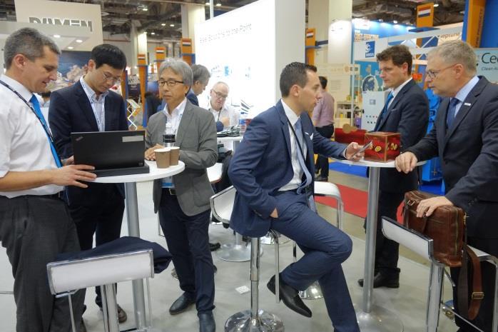 demonstrations were a draw at the show floor Establishing new business contacts Exhibitors and
