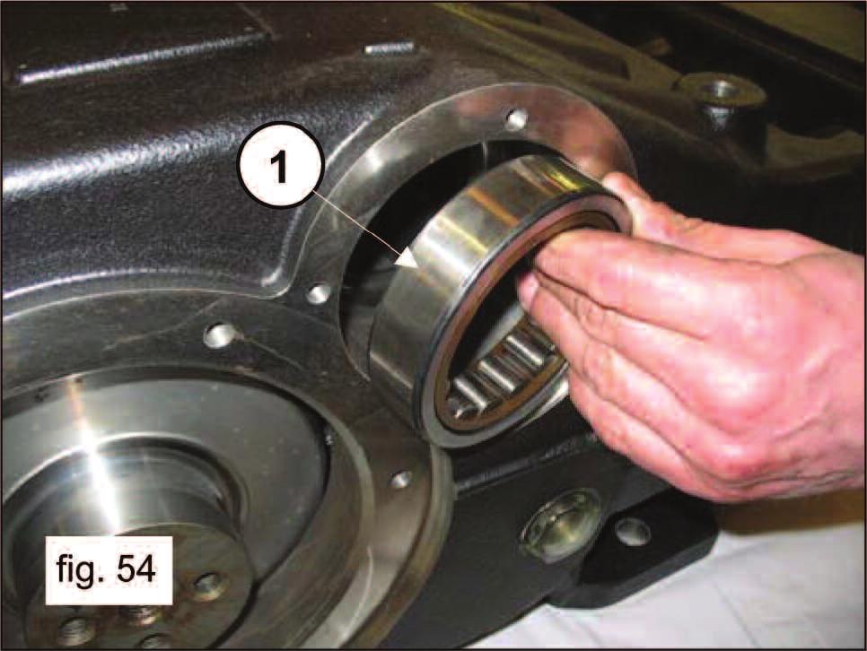 The internal and external bearing rings must be reassembled in exactly the same order and pairings in which they were dismantled.