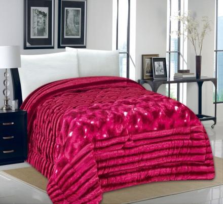 Bring a lush feel and classic style to your bed with the ultra-soft Solid Comforter Set.