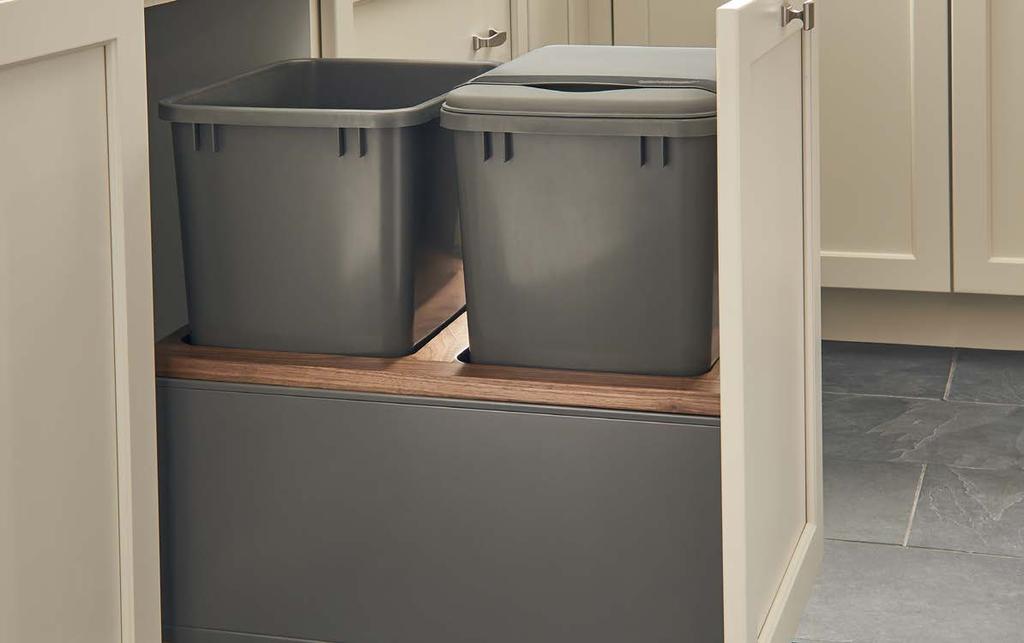 5LB SERIES Luxury and uniformity perfectly describe Rev-A-Shelf s full access LEGRABOX waste containers.