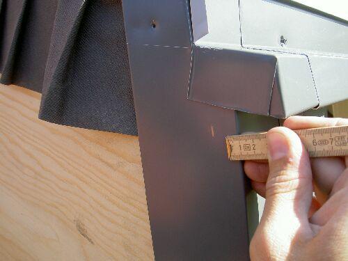 Step 28 Fitting of securing strips (7330) for the dormer side covers Mark on Der the