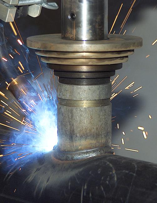 AUTOMATIC CIRCLE BURNING AND WELDING ON PIPE AND PRESSURE VESSELS No Hose or Cable Wrapup