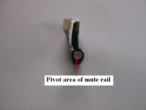3) Illustration 3 Choosing bracket position Illustration 4 Marking treble end cut NOTE: The mute rail is one long