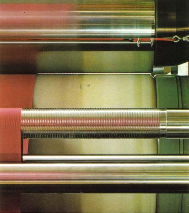 1995 - DRUPA Printer requests NIPCO impression roller for decorative printing Voith Paper Walztechnik AG Requirements: No back-up roll No roller or sleeve change for changing printing width