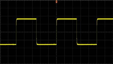 Compensation Signal Output Terminal Ground Terminal Figure 7 To Use the Compensation Signal 4. Press the AUTO key. 5. Observe the waveform on the display.