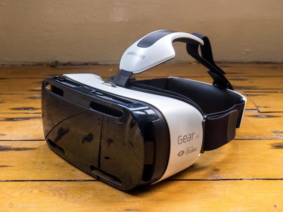 Latest Headsets Samsung Gear VR -