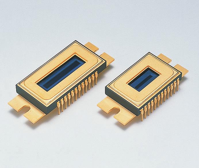 Low readout noise, high resolution (pixel size: 12 μm) The is a family of back-thinned FFT-CCD image sensors specifically designed for low-light-level detection in scientific applications.