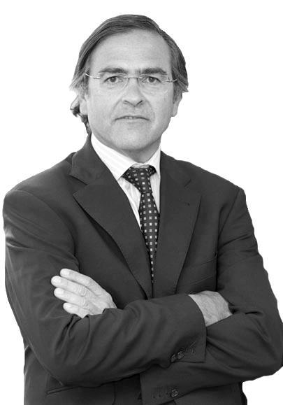 Ignacio Mataix Born in 1962. He holds a Bachelor s Degree in Law and Economics (ICADE) and Master s degree, CEO International Programme (IESE Business School).