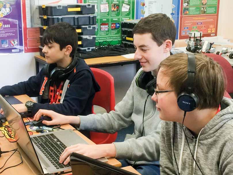 SECONDARY SCHOOL Java Modding and Design in a Minecraft World Ages 10-14 Learn Java using the Code Kingdoms in-browser coding platform Using the worldwide gaming phenomenon Minecraft, students will