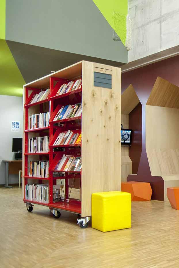Angouleme Public Library, France Opal shelving system