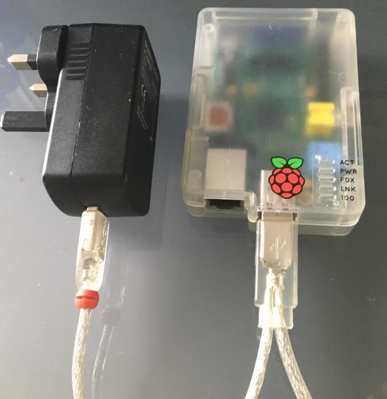 Connecting Ohbot to a Raspberry Pi Ohbot needs one USB plug connected to your Raspberry Pi and