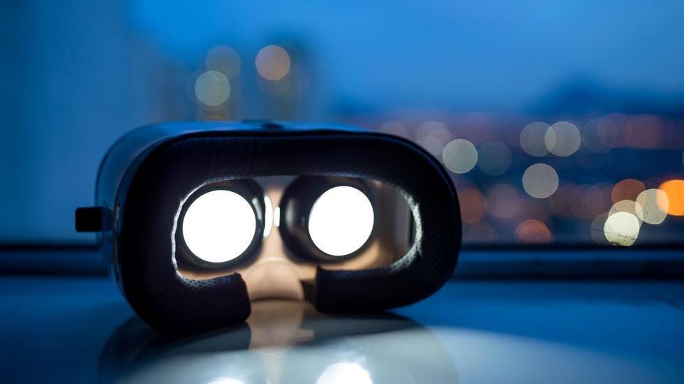 Advanced HMI Virtual Reality (VR)