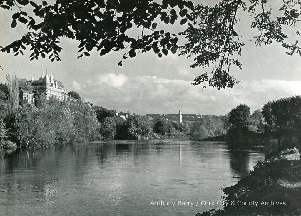 Reference: PH/AB/L/069 Date: 1960s-1970s Title: Photograph, River Lee, Cork taken from near