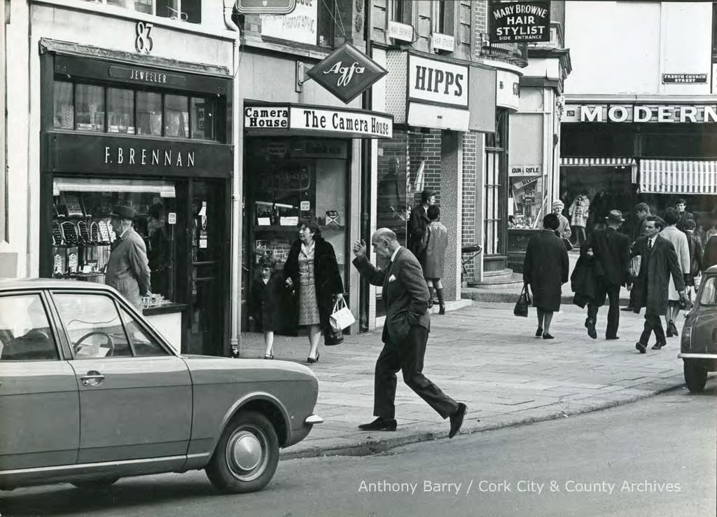 Reference: PH/AB/L/070 Date: 1960s-1970s Title: Photograph, street scene,