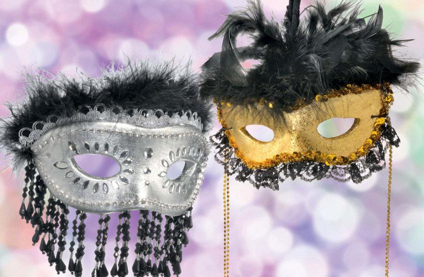 Shopping / material list Venetian masks Space for your notes You can find our products in well-stocked sales outlets. Should you have any queries, please call our hotline: +49 (0)911 9365-888.