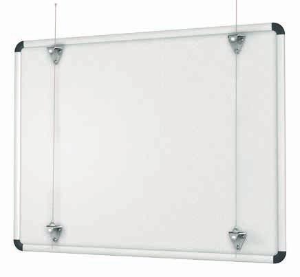 By combining the Whiteboardset with the hanging rail, it is extremely easy to mount the whiteboard to the