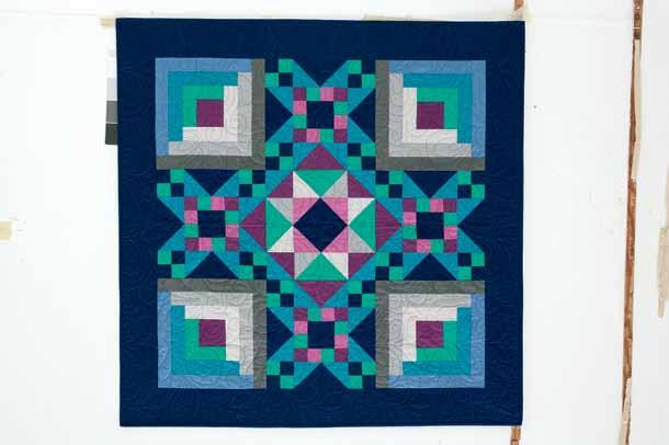 Quilt Along Accent on Amish Lesson 7 Layer, Baste, and Quilt Lesson 7 Layer, Baste, and Quilt In this lesson we learn to layer and baste the quilt, introduce in-theditch quilting, and demonstrate