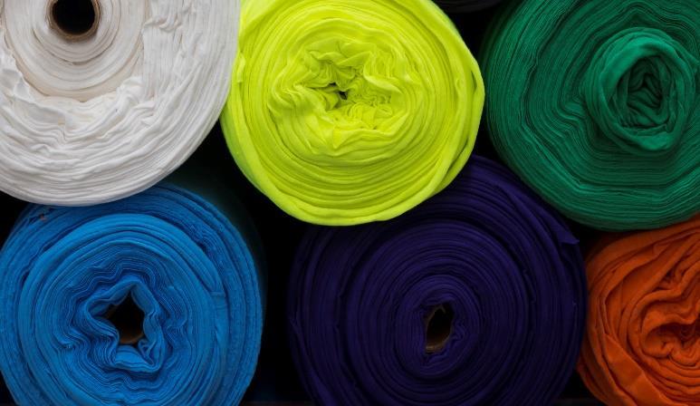 TYPES OF FABRIC We produce tubular and open width knitted fabrics, with 100% cotton (also Organic) or 100% polyester, as well as blends with a combination of cotton, polyester