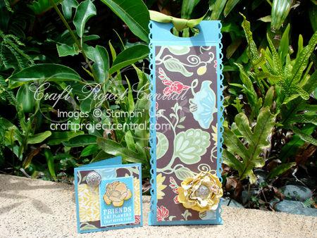 Friends Never Fade Lotion Holder and Card Designed By: Michelle Ueligitone August 2010 This adorable gift box/bag is