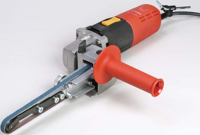 The sanding arm rotates up to 140 for reaching into corners, grooves and folds, including pipes and curves.