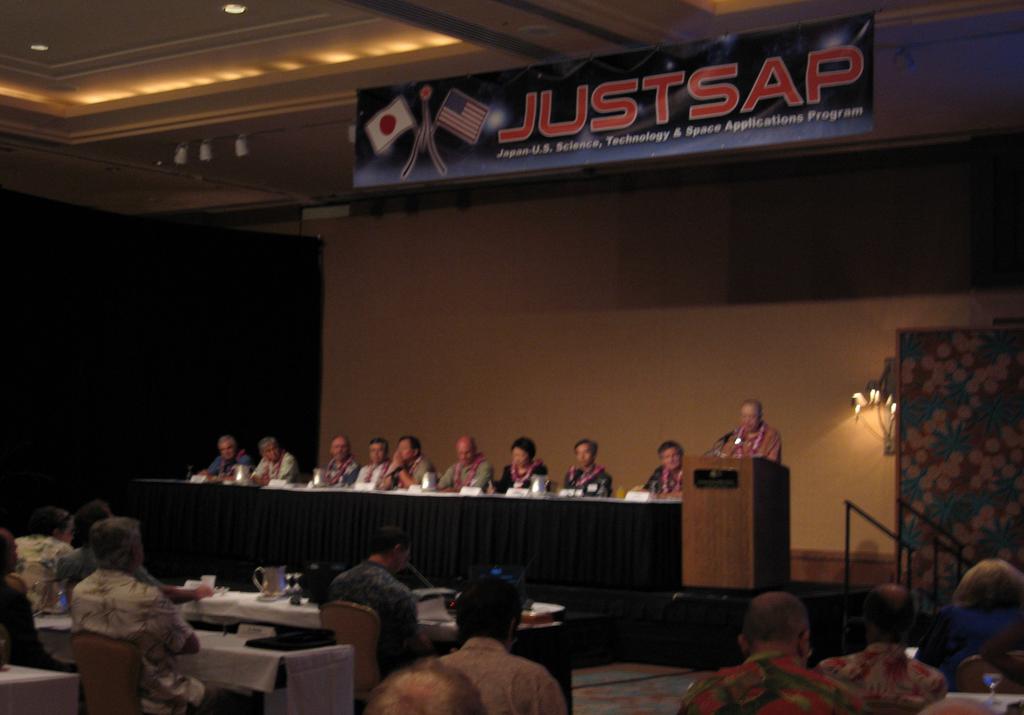 J U S T S A P i n H a w a i i The first meeting named as "Japan-US Cooperation in Space" (JUCS) was held at the East-West Center of Univ. Hawaii on Nov. 30 - Dec. 1, 1990.