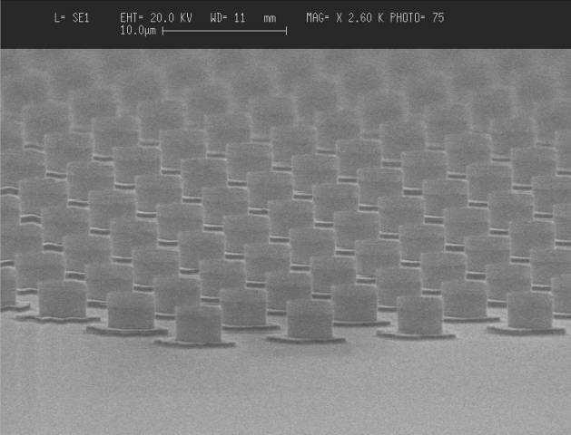 Process was optimized on 3µm diameter micro-cylinder. Test patterns with 1 to 8 µm tube diameters were fabricated for full process capability evaluation.
