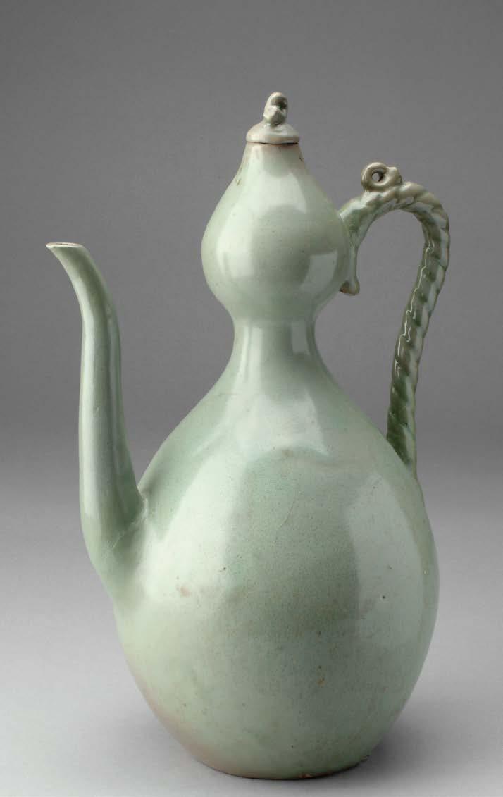 Double-Gourd Ewer 12 th century stoneware with celadon glaze UMMA 2004/1.227 This ewer is modeled on the calabash, or double gourd.