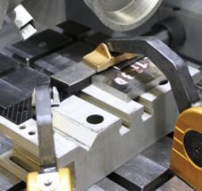 carriage and V-groove block» see at Easy-clamping modules for