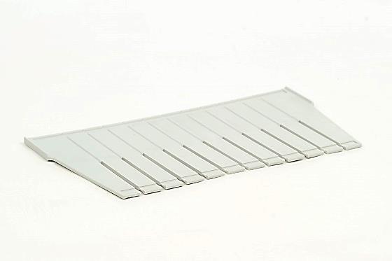 divider (ISO) for modules of 20 cm high, injection molded plastic, light grey, to be used crosswise.