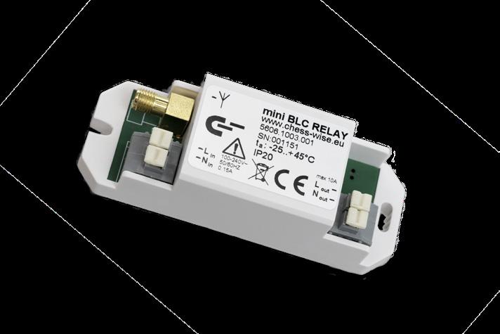 of controllers for DALI, 1-10V and 200W relay to control any luminaire MyriaMesh
