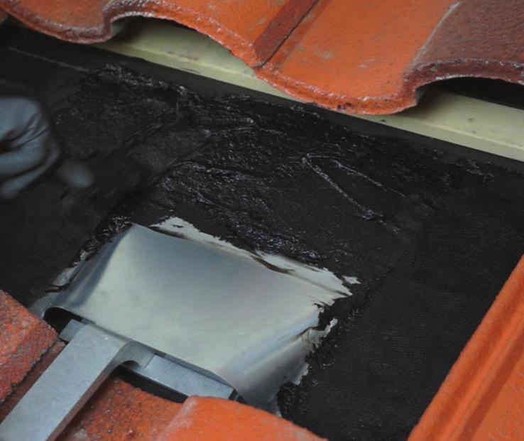Waterprooﬁng Tile Roof Hook Sub-Flashing: Three-Course Method Installation Tools Required: