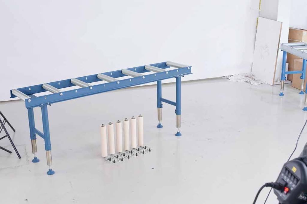 The RB 4 / 7 / 10 and 13 roller tables are practical accessories to