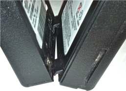 , : Battery Care Hinge Replacing the Battery To replace the battery, be sure to place the battery