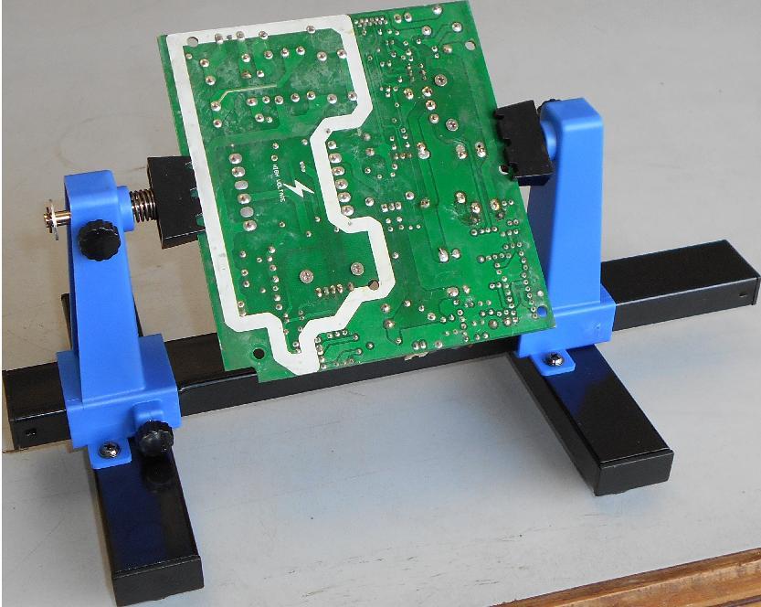 Features: The PCB can be turned and rotated thru-out 360 to set the PCB to comfortable