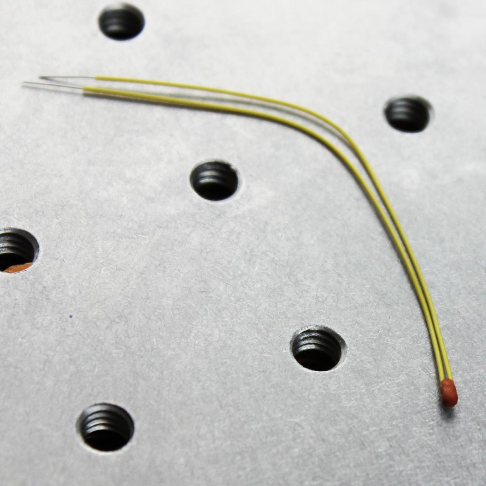DATASHEET AND OPERATING GUIDE TCS Series Thermistors CYLINDRICAL HEAD CYLINDRICAL HEAD THERMISTOR This ±1% thermistor is encapsulated in a polyimide tube, for assemblies where surface mounting or