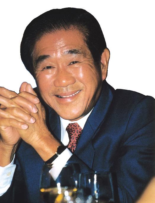 ABOUT THE LATE MR SIM KEE BOON The late Mr Sim Kee Boon was a leading member of the founding generation of civil servants who, together with Singapore s political leaders, steered the nation through