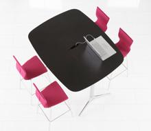 With a table height of 1100 mm you can choose whether to sit or