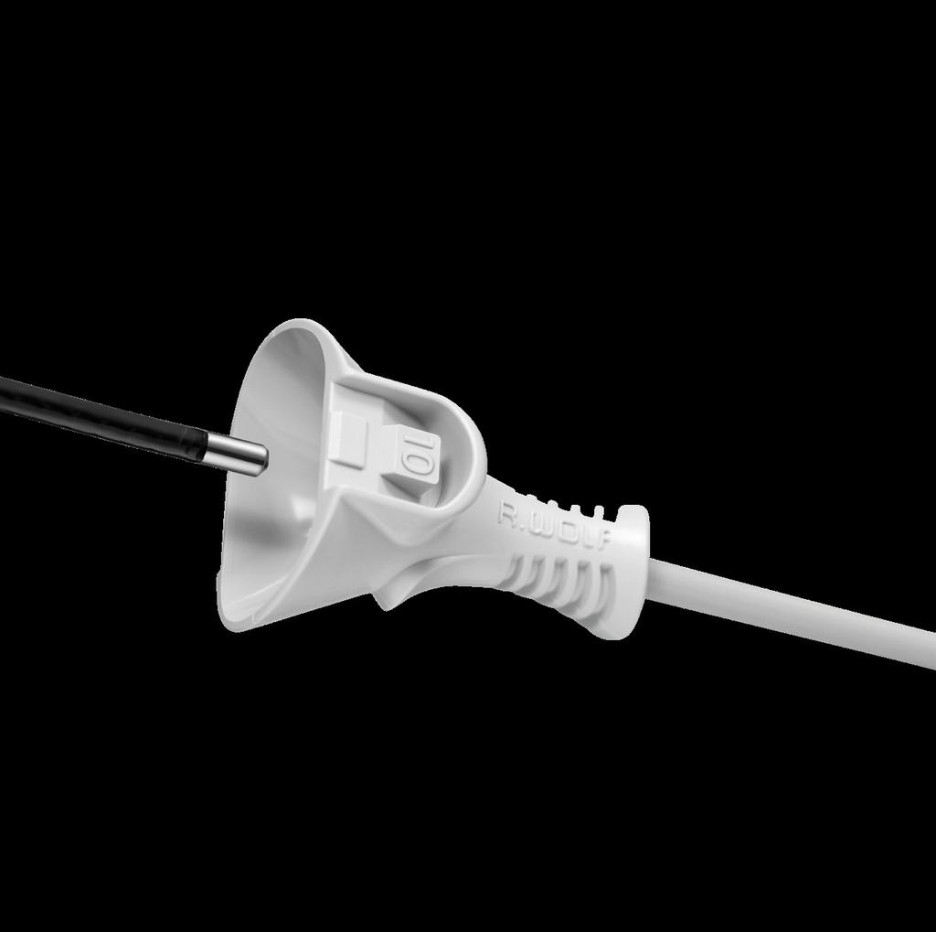 distal tip, and 270 bidirectional deflection make this flexible ureteroscope ideal for